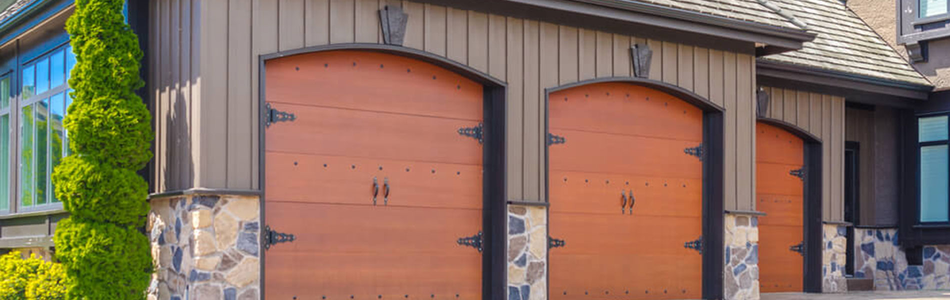 Neighborhood Garage Door Service Garage Door Roller Repair