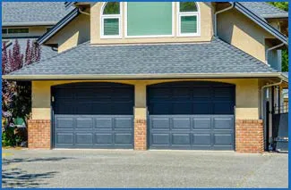 Neighborhood Garage Door Service Cleveland, OH 216-359-1182